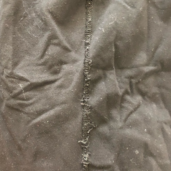 Lululemon cropped black leggings with tie dye - Picture 7 of 7